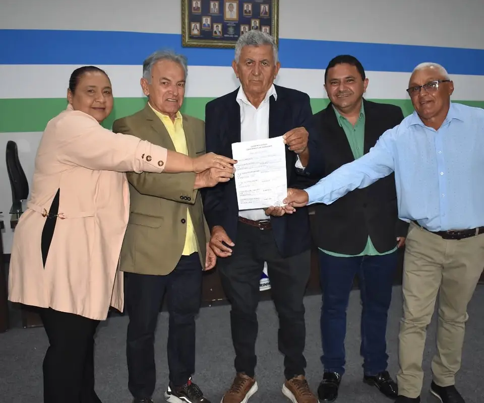 Câmara de Juazeirinho elege nova Mesa Diretora para o biênio 2027-2028